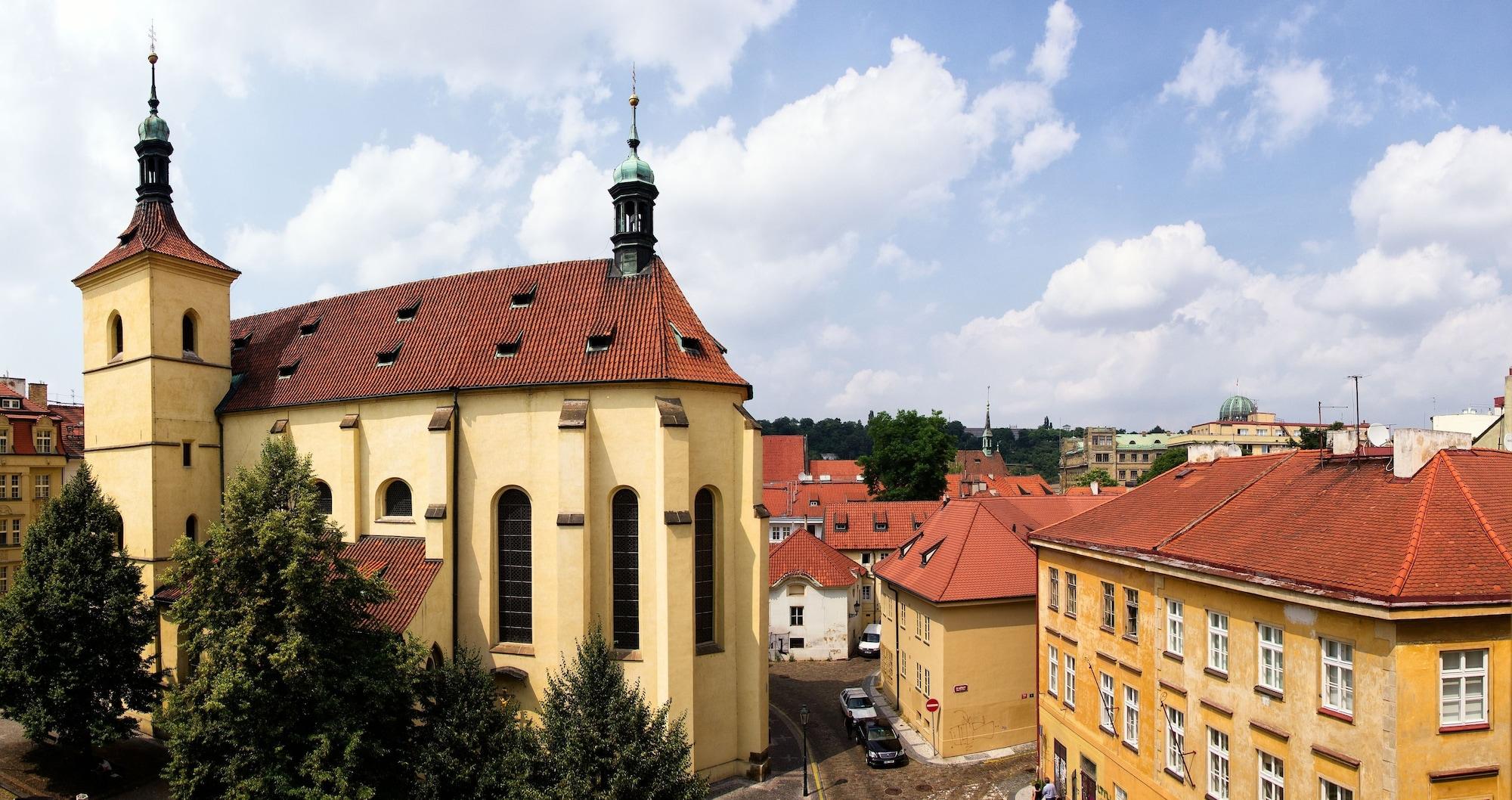 Hotel Hastal Prague Old Town Exterior photo